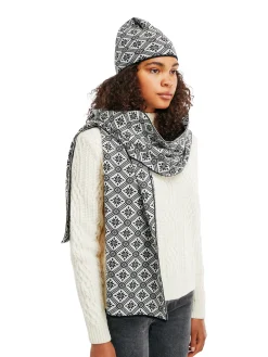 Women Dale of Norway Christiania Women's Scarf - Merino Wool