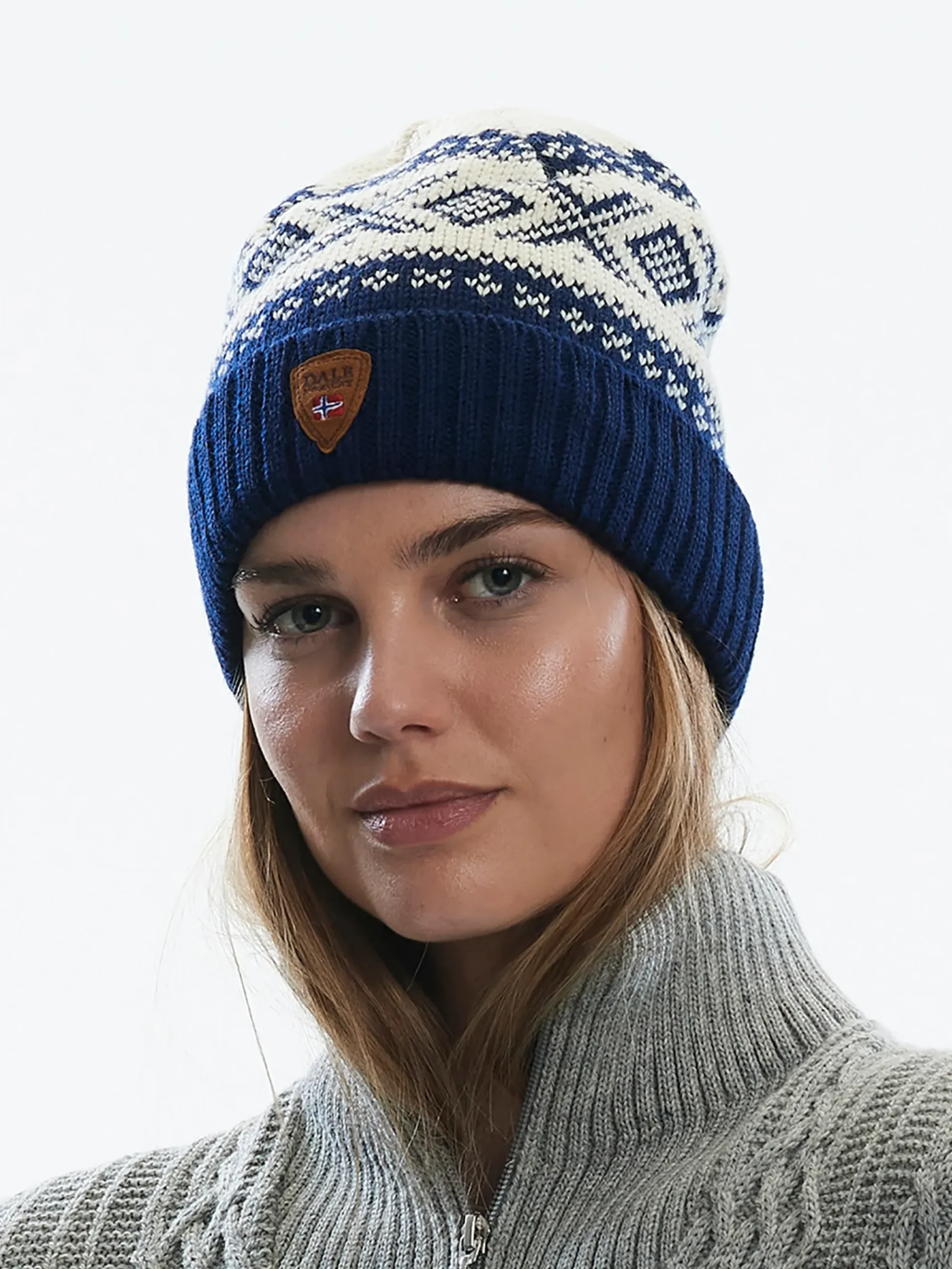 Women Dale of Norway Cortina 1956 Hat - Norwegian Wool