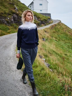 Women Dale of Norway Isfrid Women's Merino Wool Sweater